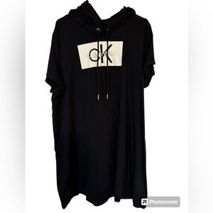Calvin Klein Short Sleeve Hoodie Dress 2x Worn 1 time
